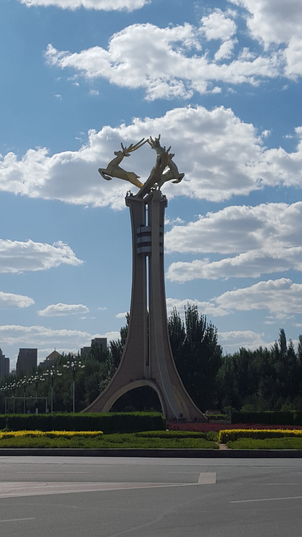 包头，地理、历史与文化的深度解读